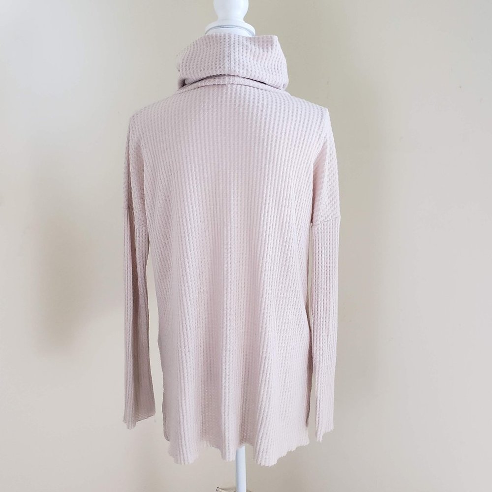 BP. Cowl Neck Waffle Knit Top Beige Size Medium - Picture 5 of 9